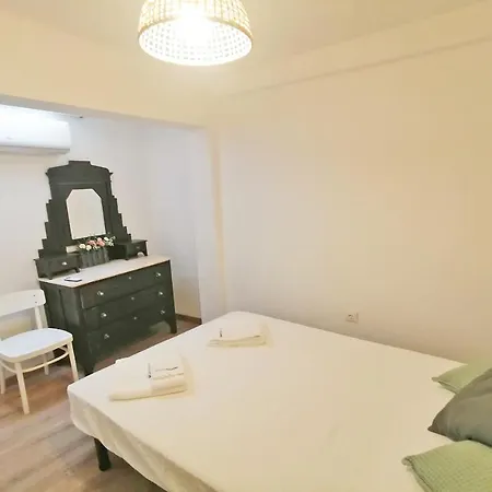 A41 - Olive Tree Street 1 Bed Flat Apartment Lagos